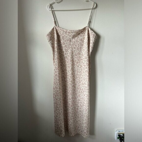 A New Day Apron Cream  and Floral Slip Dress - Picture 1 of 4